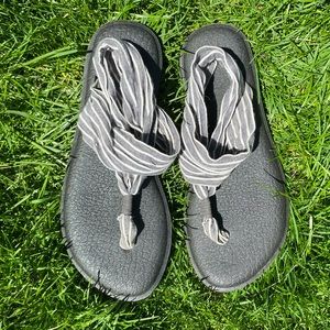 Sanuk Sandals